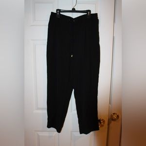 Very lightly worn Zara tie black trousers size large